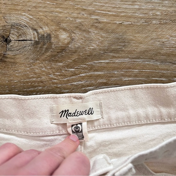Madewell The Perfect Short Cream Denim High Rise Raw Hem Shorts - Picture 3 of 5